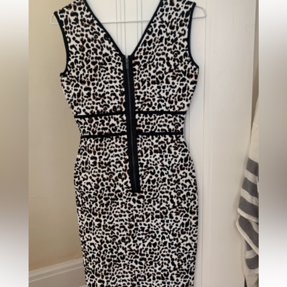 Bcbg MaxAzria leopard print bodycon dress NWT - Picture 7 of 8